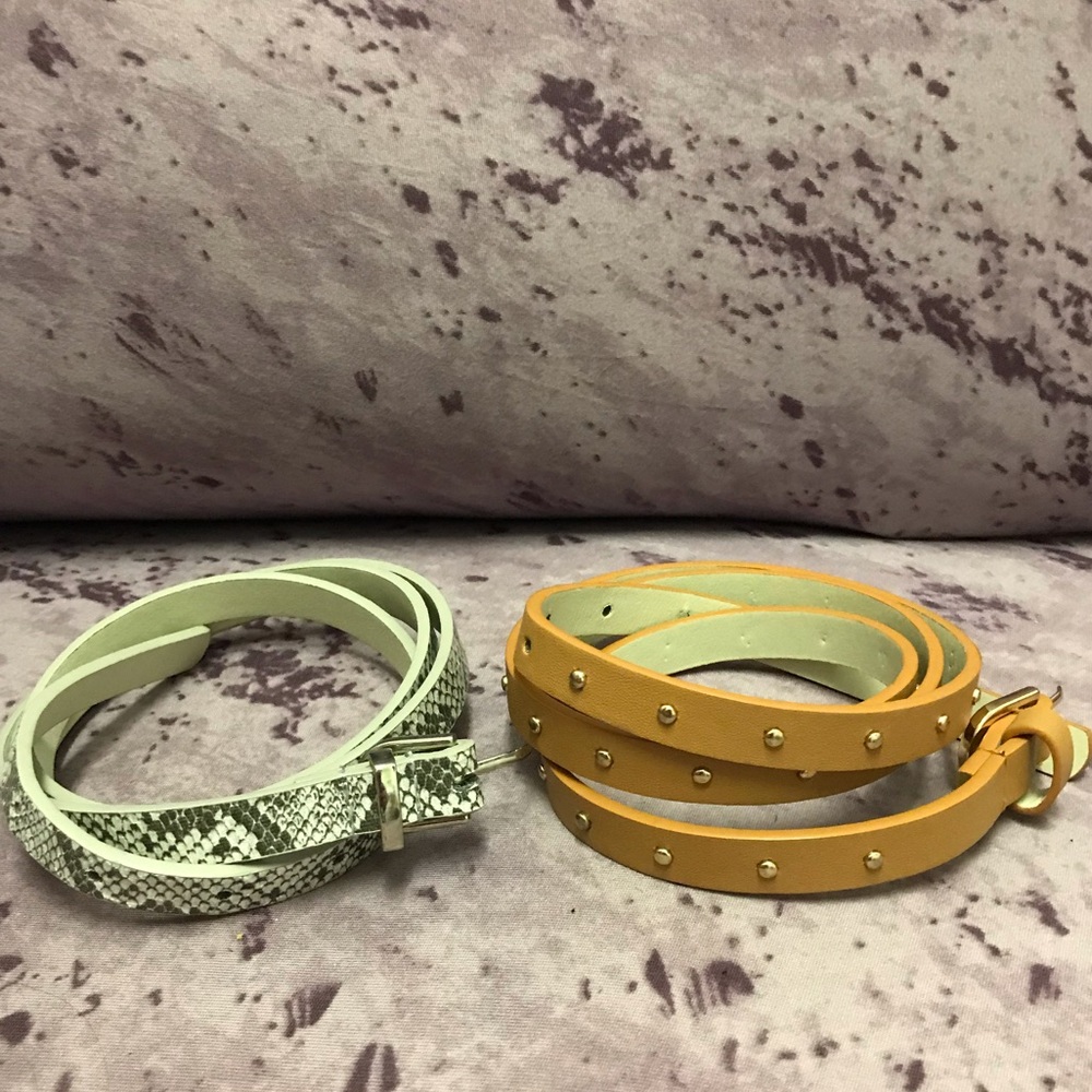 2 wmns Old Navy belts sz XL